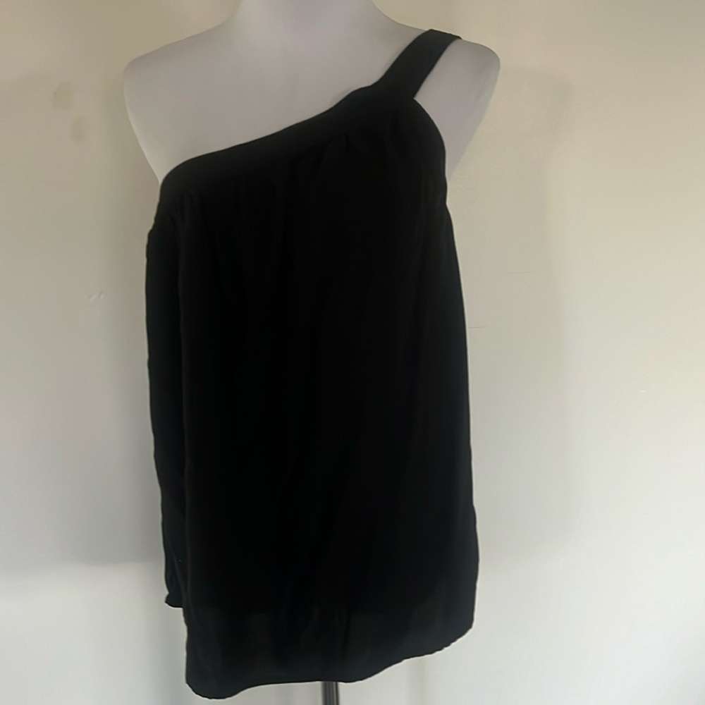NWT OLD NAVY black off the shoulder draped top